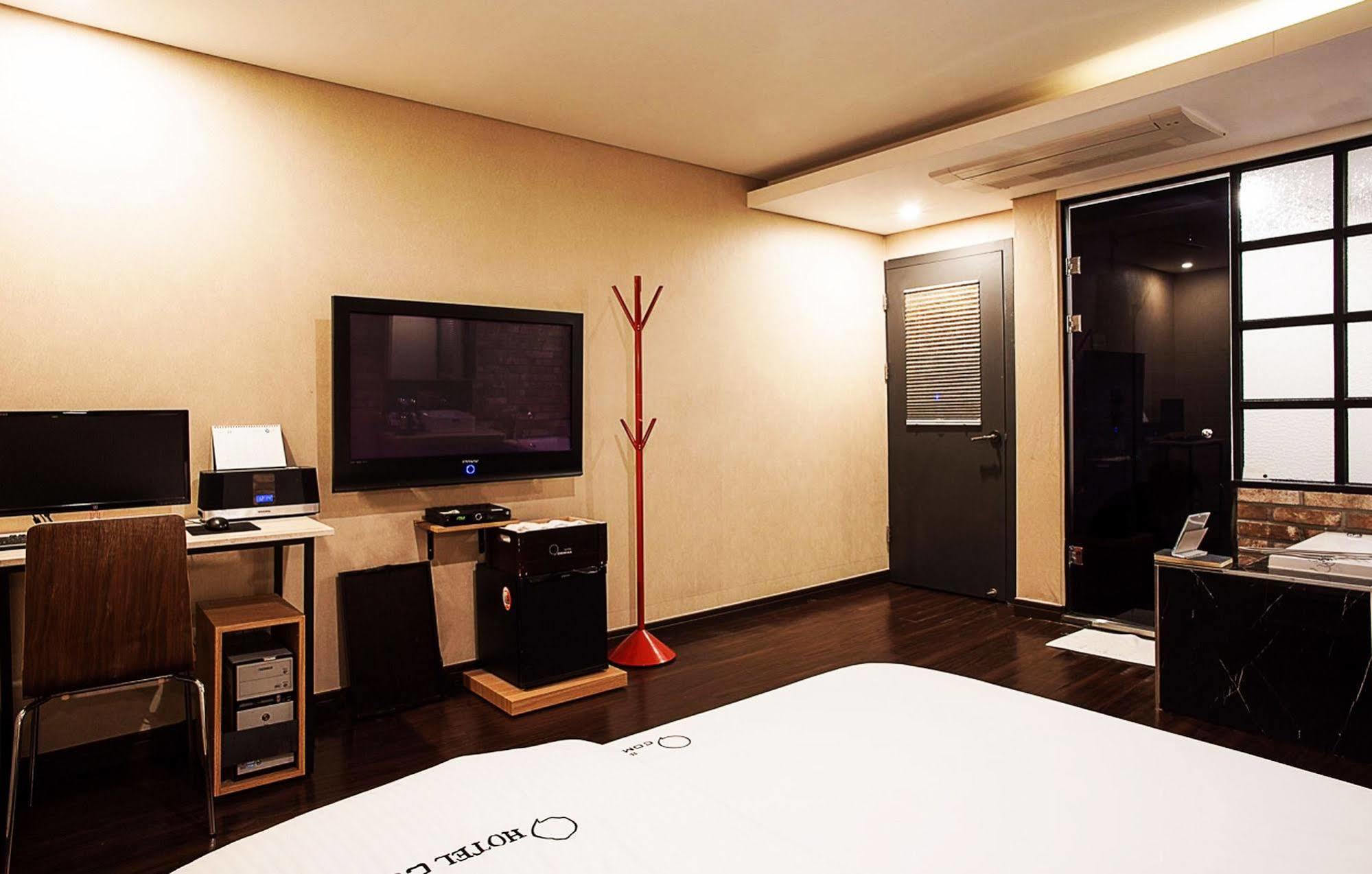 Comma Hotel Busan Extérieur photo